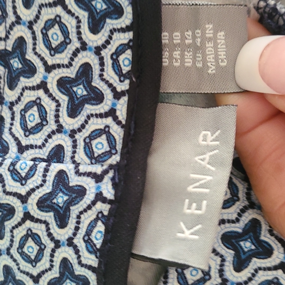 Kenar Skinny Slip On Stretch Ankle Pants. Sz 10 Blues/White Print Decor Zippers - Picture 3 of 9